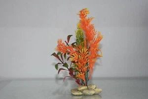Base ciottoli per acquario pianta plastica arancione e verde 7 x 6 x 20 cm - Foto 1 di 2