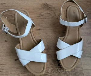 M & S Collection Ladies Off White Wedge Sandals ~ Size UK 6 ~ Made In Italy - Picture 1 of 8