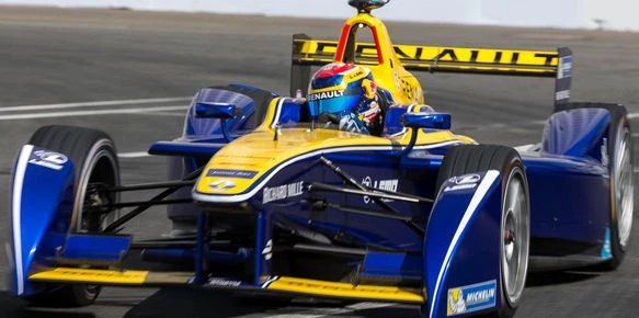 Spark Model S18FE02 RENAULT e.dams S.BUEMI N.9 CHAMPION SEASON 2 2016 FORMULA E  - Immagine 1 di 1