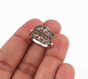 Anillo con forma de hoja de diamante pavimentado anillo de diamantes de plata 925 para regalo de aniversario. - Imagen 1 de 12