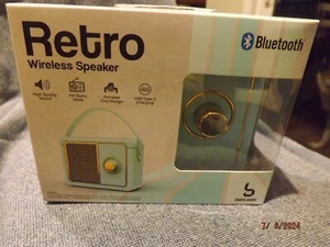 Blue Bluetooth Retro Wireless Speaker--Brand New - Picture 1 of 1
