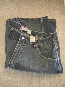 Vintage LEVI’S WORKER Men’s Dad’s Shorts Blue Denim Contrast Stitching Size 34 - Picture 1 of 4