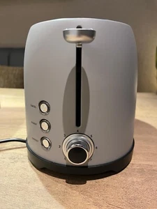 Morrisons Home Dove Siena 2 Slice Toaster - Picture 1 of 2