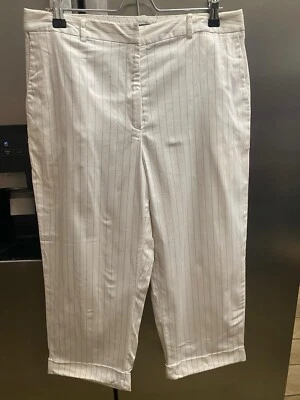 Van Heusen Women's Dress Pants Capri Size 12 White Grey Stripes  - Image 1 of 2