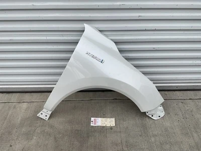 2021 22 23 2024 TOYOTA VENZA RIGHT SIDE FENDER OEM - Image 1 of 4