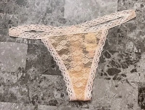 NEU MIT ETIKETT VICTORIA'S SECRET PINK L NUDE SPITZE AUSSCHNITT SCHLEIFE VINTAGE SELTEN V-STRING HÖSCHEN - Bild 1 von 4