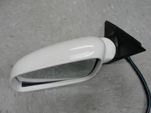 98 99 00 01 02 03 04 VW VOLKSWAGON PASSAT LEFT DRIVER DOOR SIDE VIEW MIRROR - Picture 1 of 2