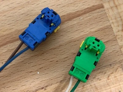 FICHE CONNECTEUR AIRBAG VOLANT MEGANE 2 SCENIC 2 CLIO 3 KANGOO 2 MODUS - Photo 1/4