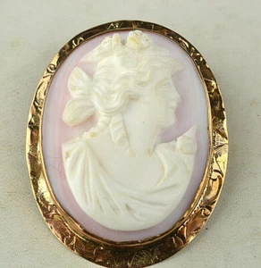 ANTIQUE 10K YELLOW GOLD CONCH SHELL CAMEO PIN PENDANT 1 5/8" W/ ENGRAVED BORDER - Picture 1 of 6