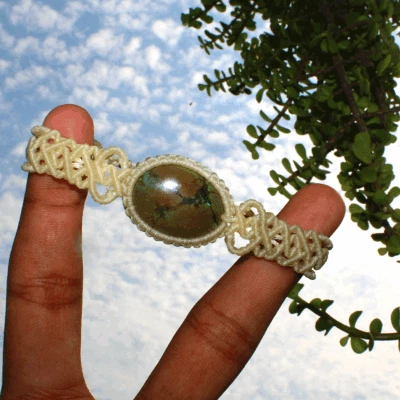 Brazalete de piedras preciosas de macramé bohemio turquesa natural Hubei hecho a mano Foto 1 de 4