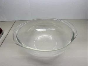 Vintage PYREX Corning 024 Clear 2QT Glass Casserole Dish No Lid - Picture 1 of 7