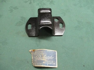 1938-42 Packard Rear Motor Mount Bracket 320931 NOS - Picture 1 of 2