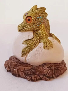Windstone Editions - Hatching Dragon - Lt. Green - RETIRED - 1984 - Melody Pena - Picture 1 of 17