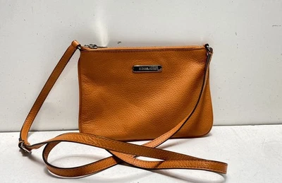 Bandolera Michael Kors para mujer de cuero granulado naranja Foto 1 de 4