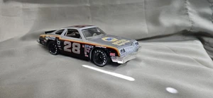 Olds 442 #28 Maßstab 1:24 von Action für NAPA Stoßdämpfer von 1977 - Bild 1 von 5