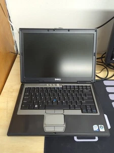 959 - DELL Latitude D630 PP18L - FOR PARTS / AS-IS - Picture 1 of 5