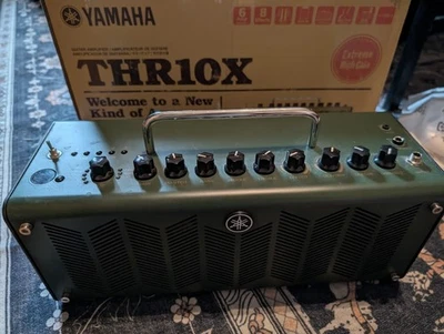 Yamaha THR10X Mini High Gain Gitarrenverstärker grün - Bild 1 von 4