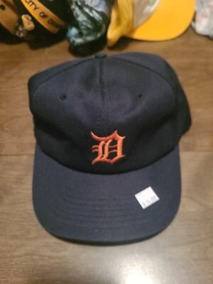 Поврежденная бейсболка Mcdonalds MLB Detroit - Изображение 1 из 4