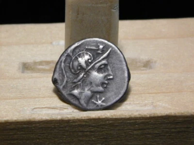 Roman Republic Silver Denarius of C. Malleolus 92-91 BC - Image 1 of 4