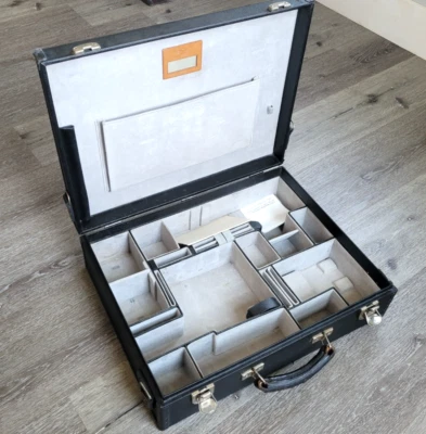 *DE COLECCIÓN* ESTUCHE KIT DE EQUIPO DE CÁMARA DE VUELO DURO DE CUERO HASSELBLAD EE. UU. *RARO* Foto 1 de 4