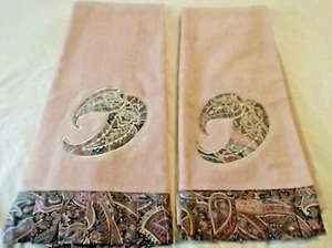 Vintage Jillian Rose Collection 2 Bath Towels Shabby Pink Heart PLEATED EDGING  - Picture 1 of 7
