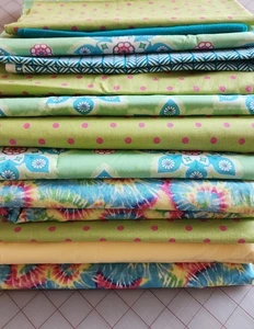 Quilting fabric lot, Kids Quilt, Baby Quilt Fabrics, Crazy Quilt, Quilt Stash - Picture 1 of 7