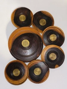 Vintage 1960er jamaikanisches Holz Half-Penny Münze eingebettet Untersetzer 6er Set mit Holzbox - Bild 1 von 21