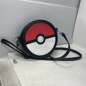 Pokemon Loungefly Bandolera Pokeball Cartera Imitación Cuero Vinilo Poli Bolso Raro - Imagen 1 de 8