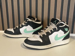 Jungen 7 Nike Air Jordan High Tops Schwarz Weiß Mint Grün Dunks - Bild 1 von 6