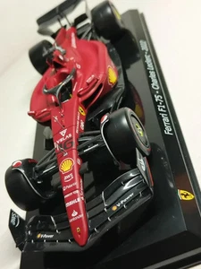 1:24 Ferrari F1-75 - Charles Leclerc 2022 + Magazine - Foto 1 di 5