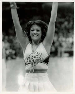 Original Malcolm Emmons Clemson Cheerleader Echt 8x10 Foto gestempelt auf Rückseite - Bild 1 von 2