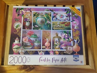 Rompecabezas Finchley Paper Arts Pink and Aqua China 2000 piezas nuevo Foto 1 de 3