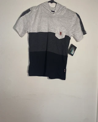 Camiseta manga corta con capucha de lavandería inglesa talla 10 para niños pequeños Foto 1 de 2