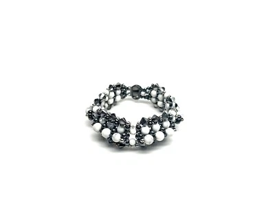 Hand Made Swarovski Crystal White Howlite Natural Stone Bracelet 7'' - Image 1 of 4