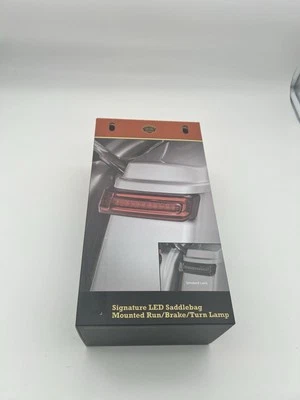 Alforja LED exclusiva montada Run Harley Davison/se adapta a modelos de turismo de 14 posteriores Foto 1 de 3