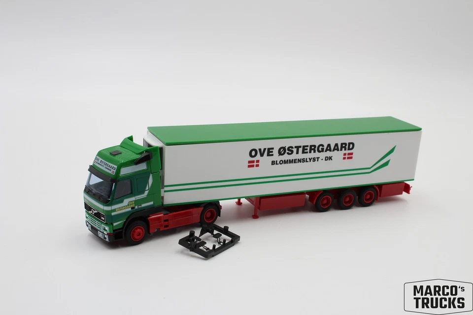 AWM Volvo FH12 Refrigerated Semi-Trailer "Ove Östergaard Blommenslyst DK" 1:87 / - Image 1 of 1