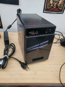 NETGEAR READY NAS 314, RN31400, 4-BAY - Picture 1 of 8