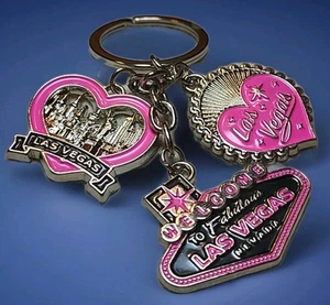 Vintage Las Vegas Pink Heart 3 Charm Dangle Keychain - Picture 1 of 2