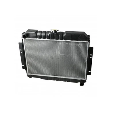 Omix-ADA 2-Row w/ Center Filler Radiator for Jeep CJ5 CJ6 CJ7 & CJ8 5.0 & 5.7L - Imagem 1 de 3