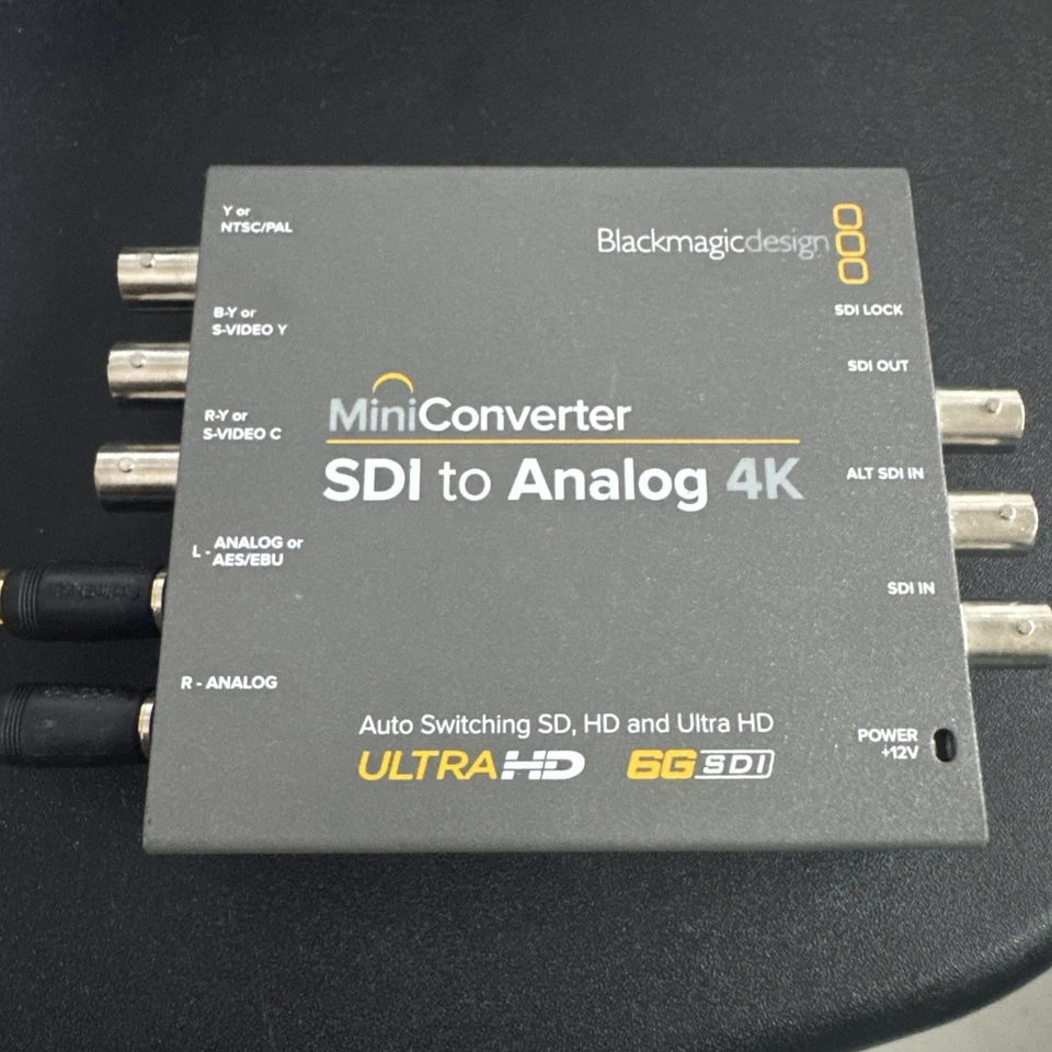 Mini convertidor Blackmagic Design SDI a analógico 4K con fuente de alimentación Foto 1 de 3