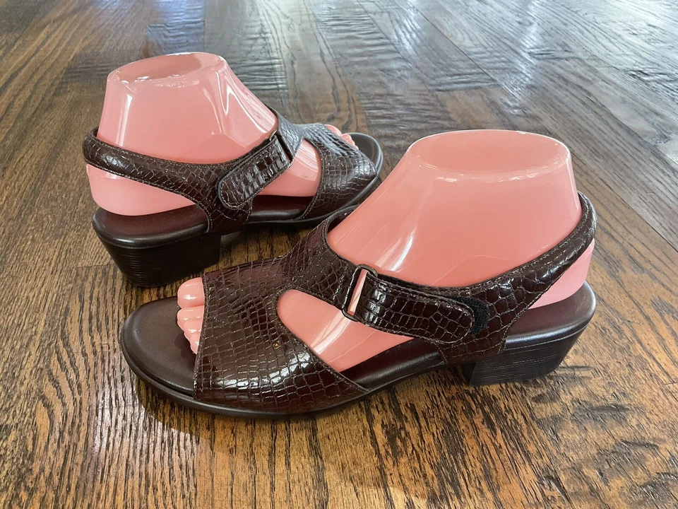 SAS Suntimer Tripad Comfort Sling Back Sandals Faux Snake Skin Women’s 8.5 N - Image 1 of 4
