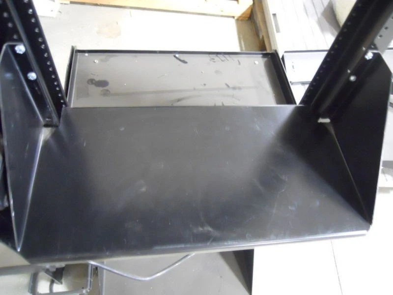 Rack Hubbell Rack prateleira montável preto quantidade disponível - Imagem 1 de 1