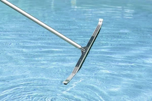 Commercial 36-Inch Aluminum Swimming Pool Brush for Easy Cleaning - Picture 1 of 12