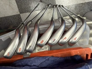 RH Callaway Mavrik Iron Set 5-A True Temper XP 105 S300 Stiff Flex Steel - Picture 1 of 8