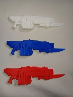 Lancer retro Gears of War impreso en 3D personalizado para figuras de 7 pulgadas Foto 1 de 4