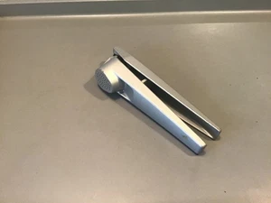 Vintage Susi Swiss - Garlic Press Made in Switzerland Quality Kitchen Gadget - Picture 1 of 5