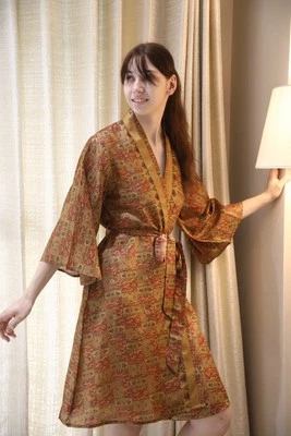 Bata kimono midi de seda pura hasta la rodilla vestido kimono de seda dorado PS MKMO2128 Foto 1 de 4