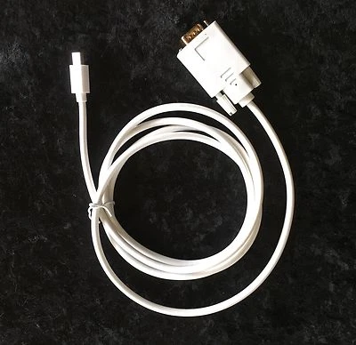 DISPLAYPORT™ MALE TO VGA FEMALE ACTIVE ADAPTER CONVERTER - WHITE D-2 - Image 1 of 3