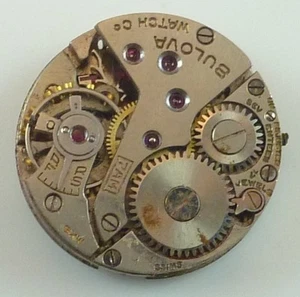 Vintage Bulova LDS Mechanical Wristwatch Movement - Caliber 7AM - Parts / Repair - Picture 1 of 4