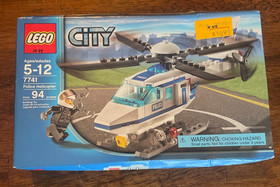 NEW 2008 LEGO CITY: Police Helicopter (7741)